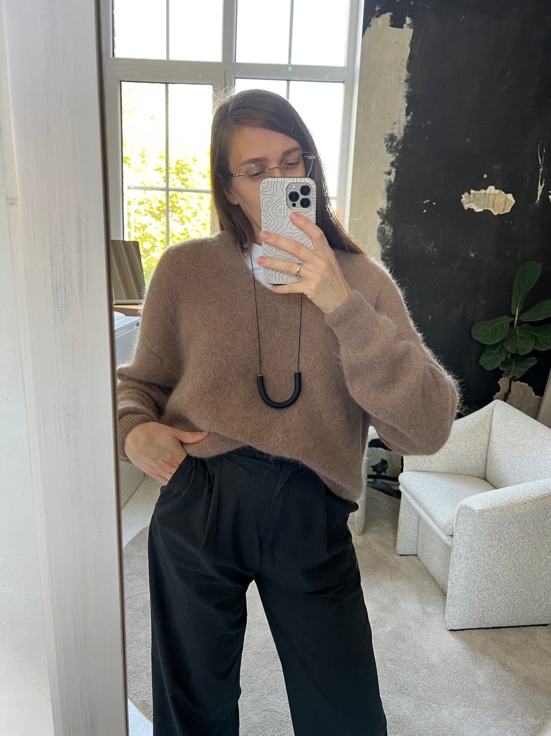 Minimal Modern Necklace -U_black