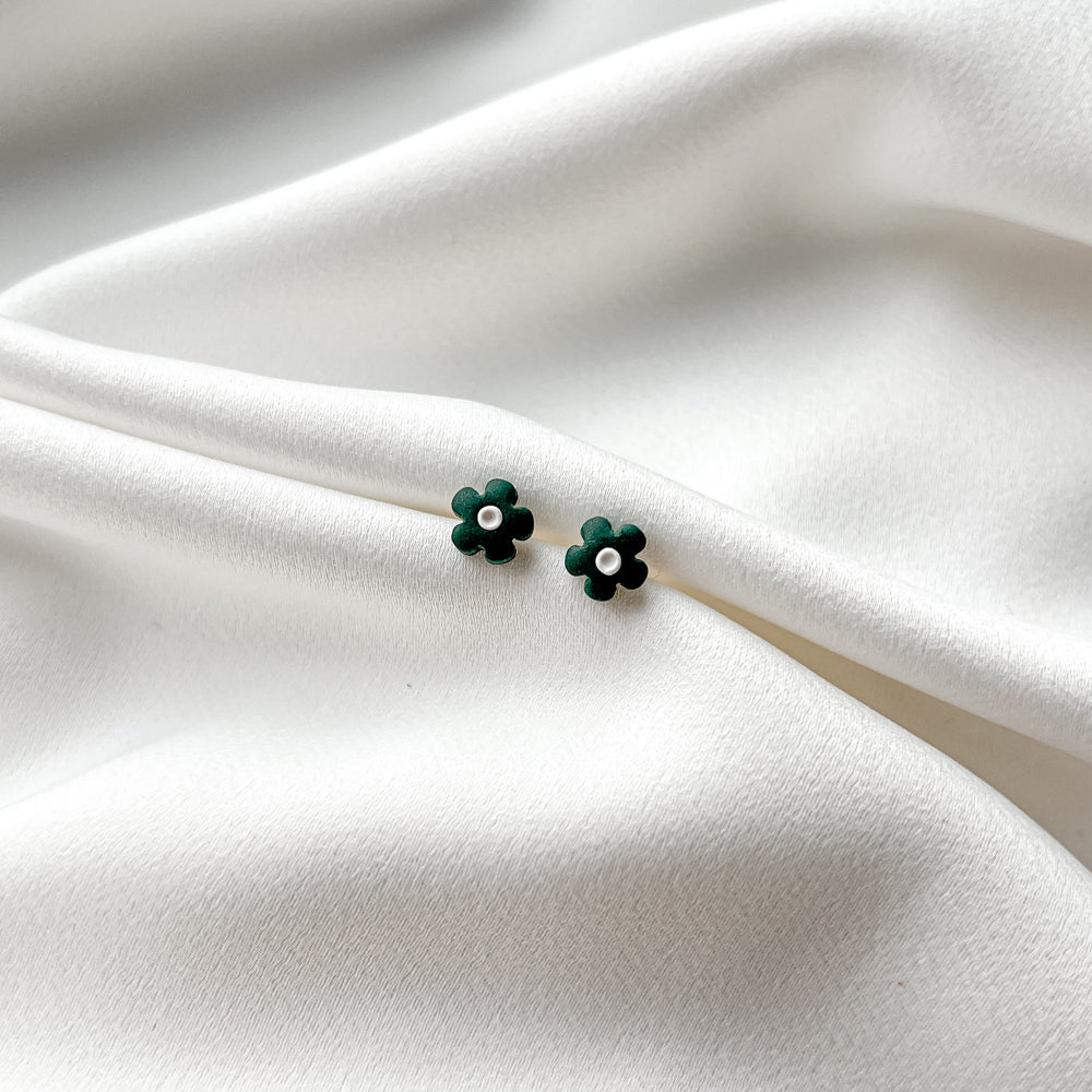 Stud Earrings - Little Flowers_green