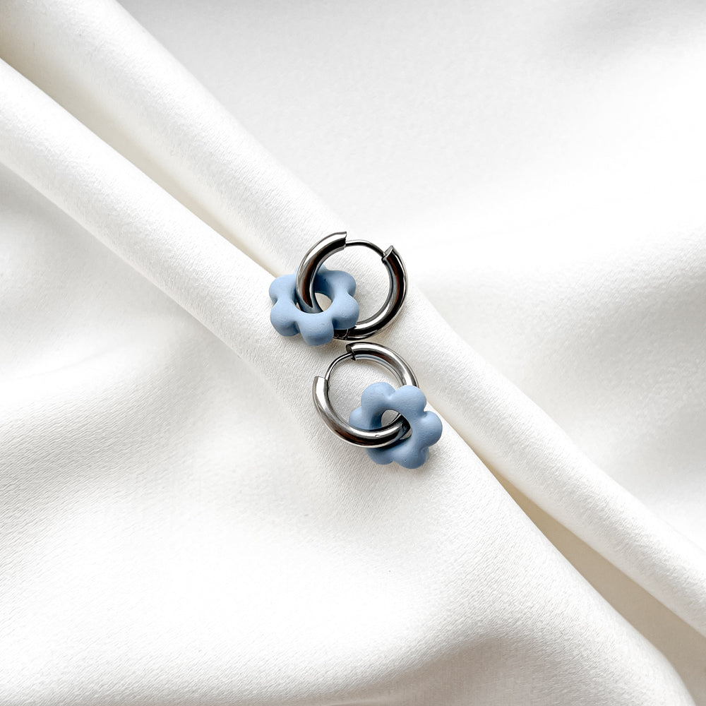 Hoop Earrings | Blue flowers