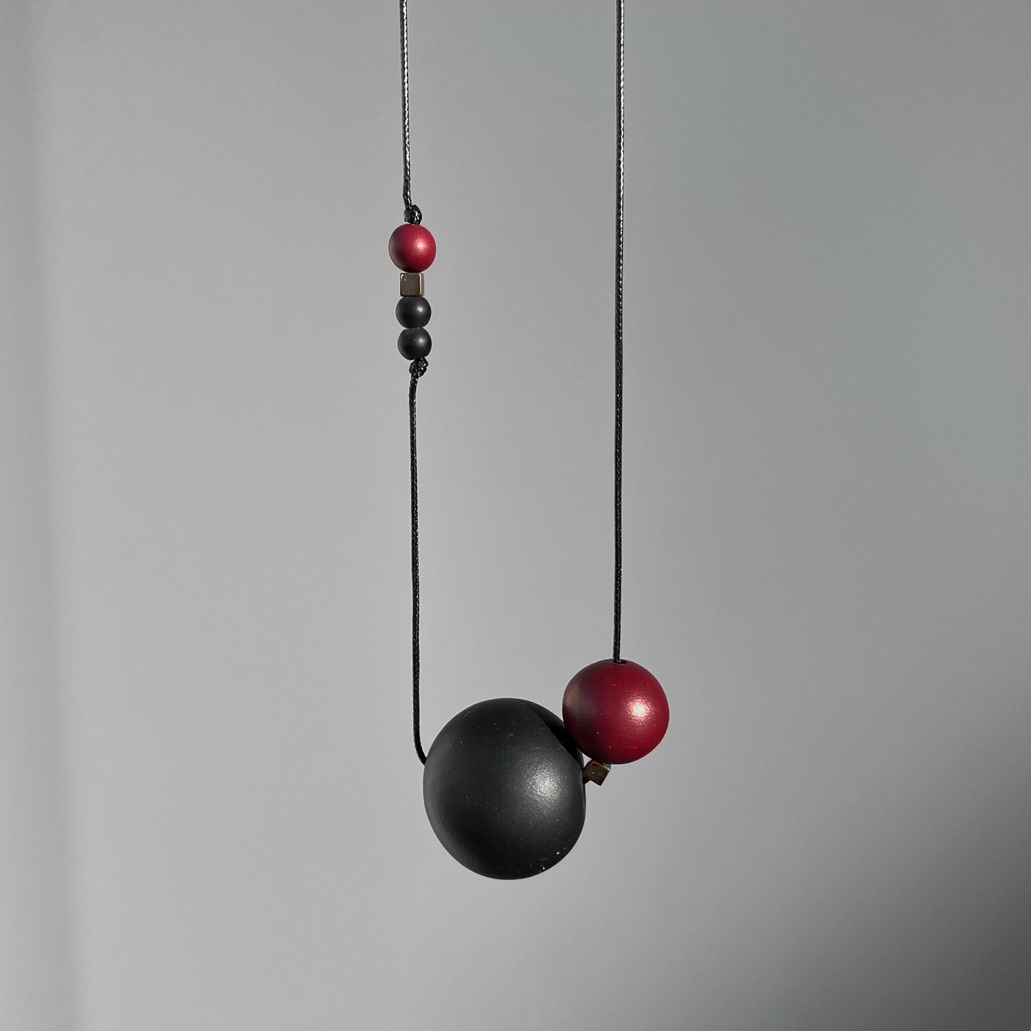 Modernus kaklo papuošalas - Simply N2 -