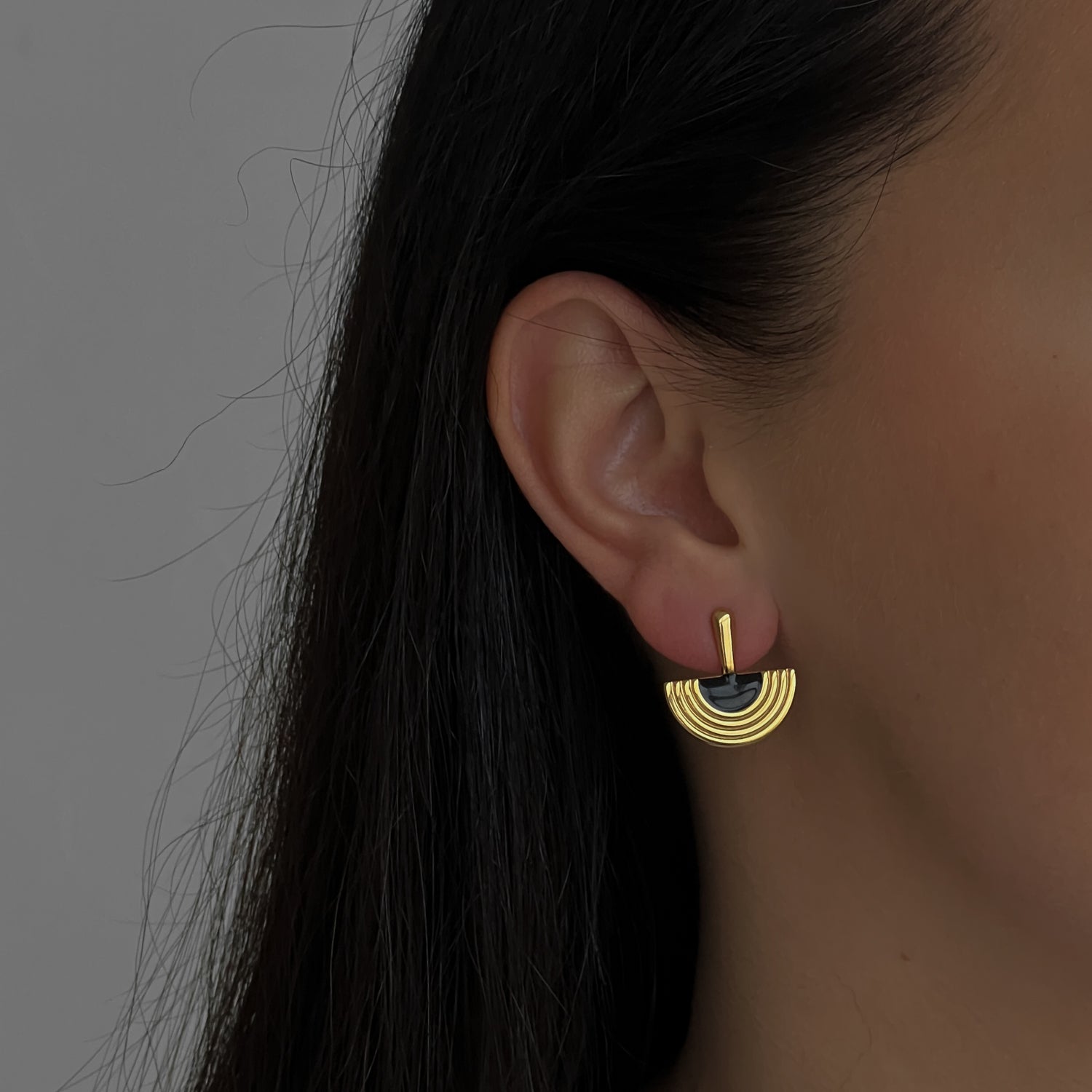 Vintage style stud earrings