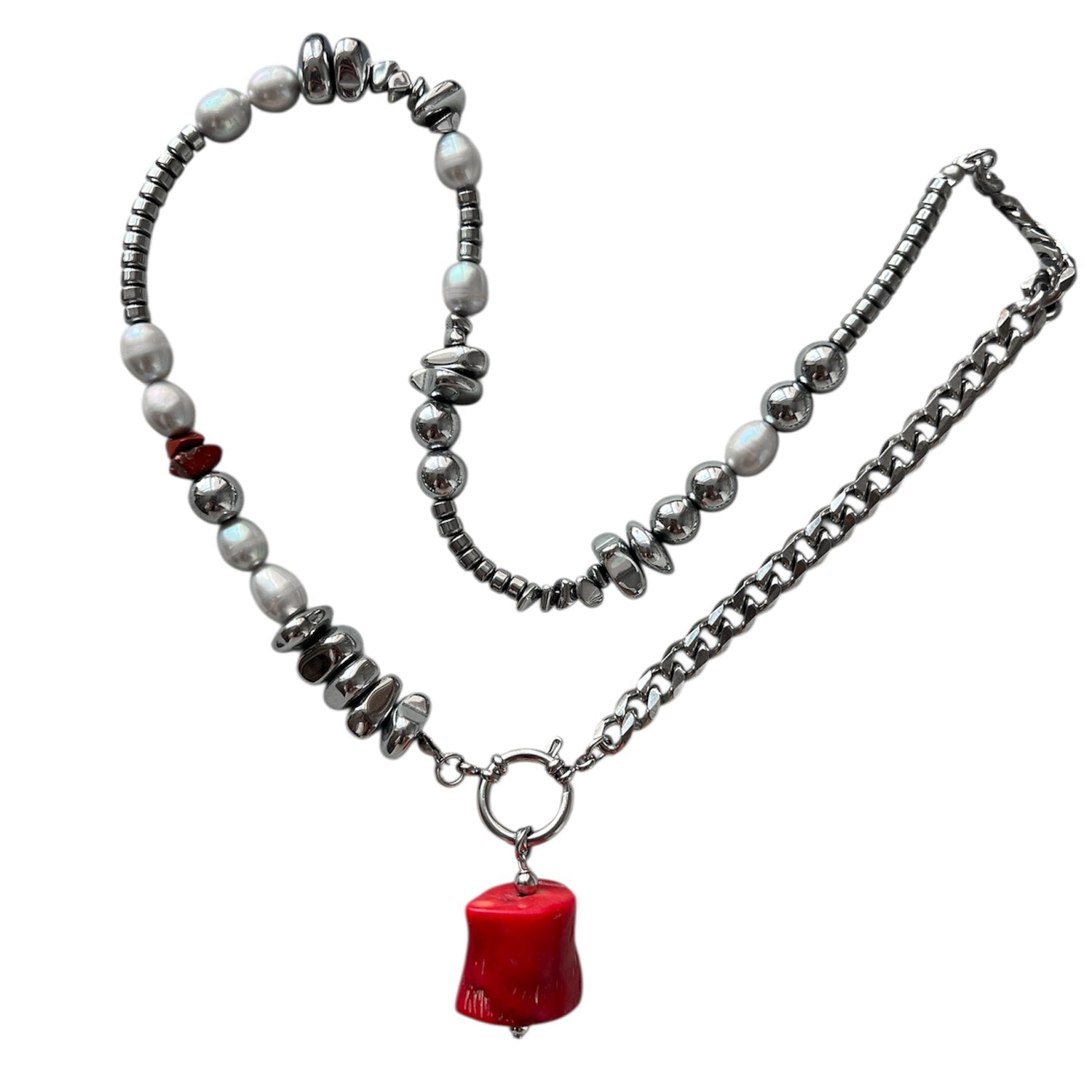 Asimetriškas nerūdijančio plieno vėrinys su perlais ir natūraliu koralu - MUNÉ