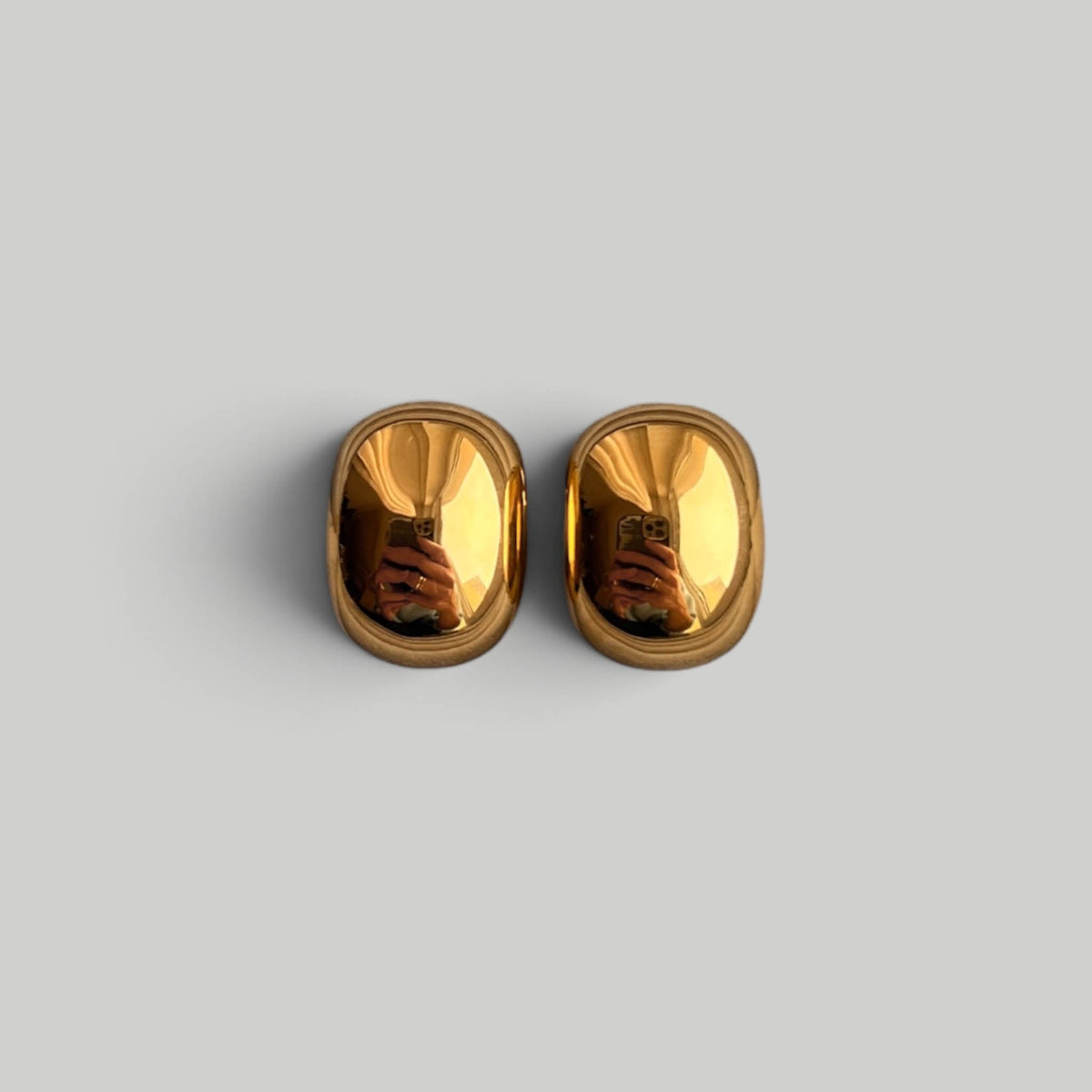 Auskarai „Golden Cushions“ - MUNÉ