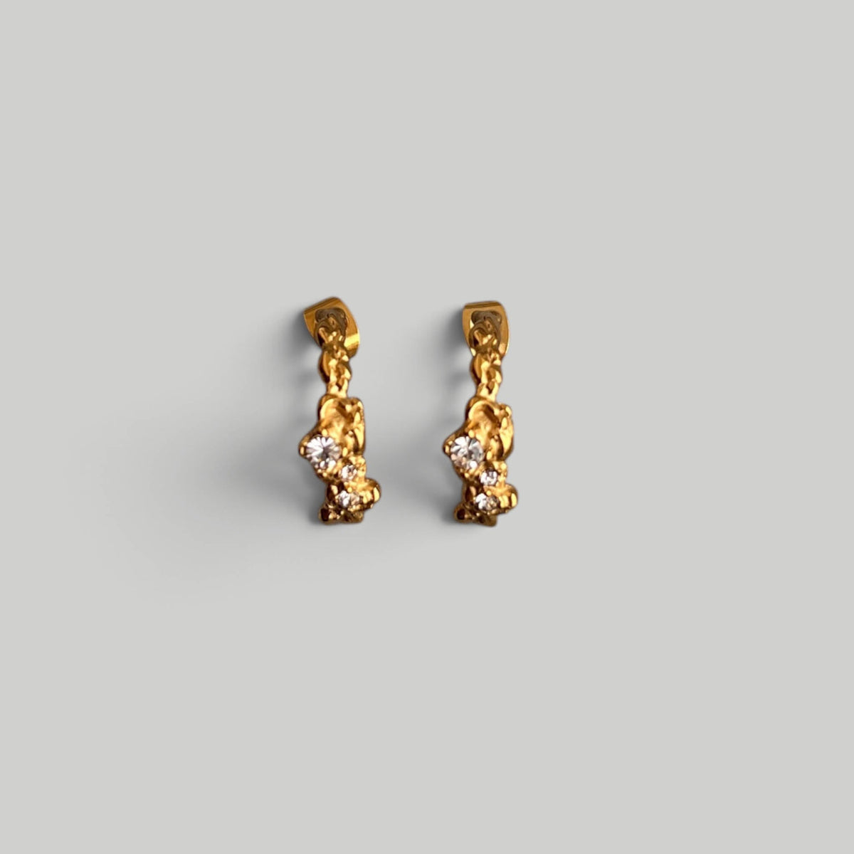 Auskarai „Golden Spark Hoops“ - MUNÉ