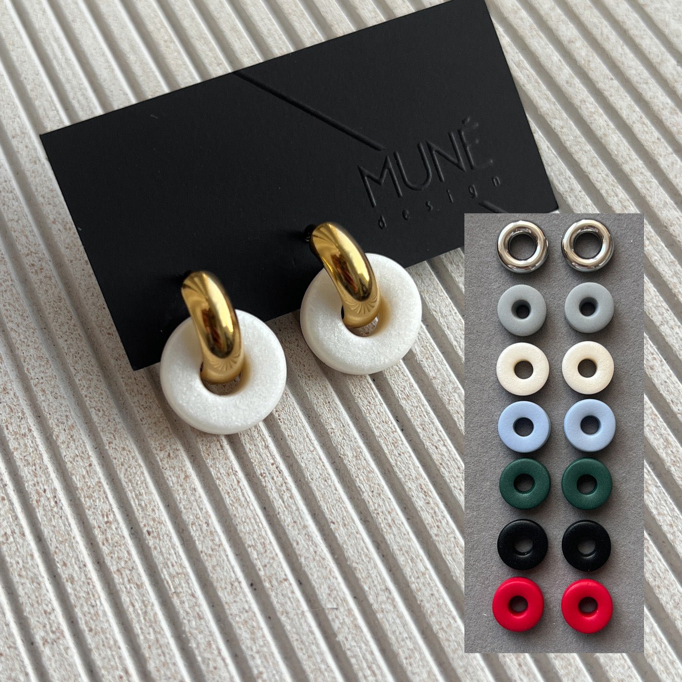 Mix and match | Nerūdijančio plieno auskarai - rinkutės su pakabukais - MUNÉ