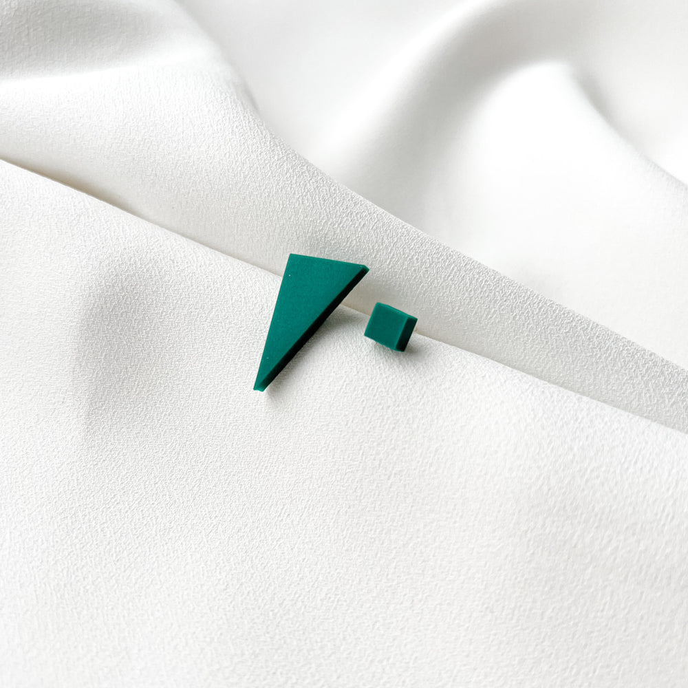 Asymmetrical Stud Earrings - S_Green