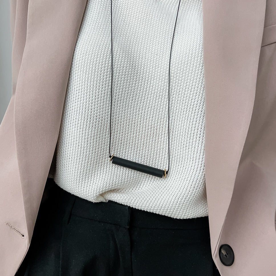Minimalistinis modernus kaklo papuošalas _Simply N2 - MUNÉ