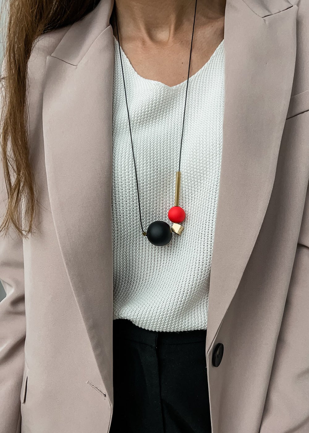 Modernus kaklo papuošalas _Simply N8r - MUNÉ