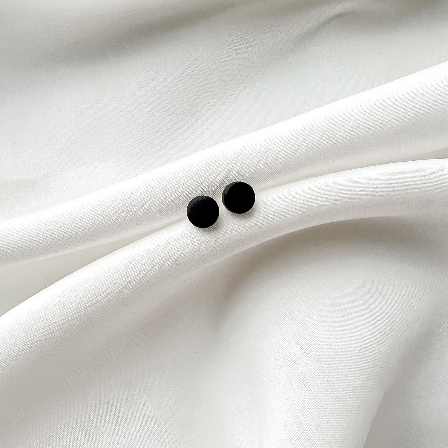 Rinkinys: natūralus lūpų balzamas ir auskarai Little_joy - MUNÉ