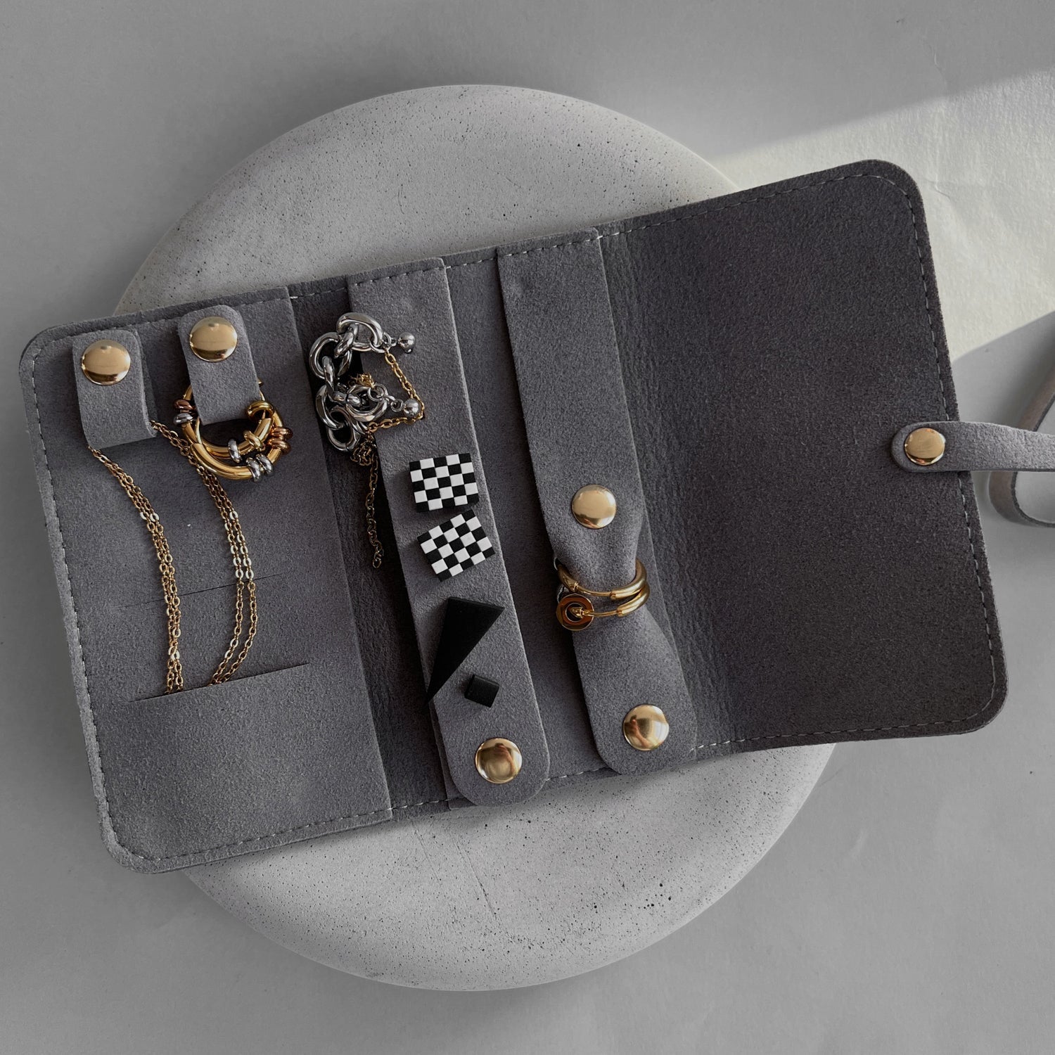 Papuošalų laikymui