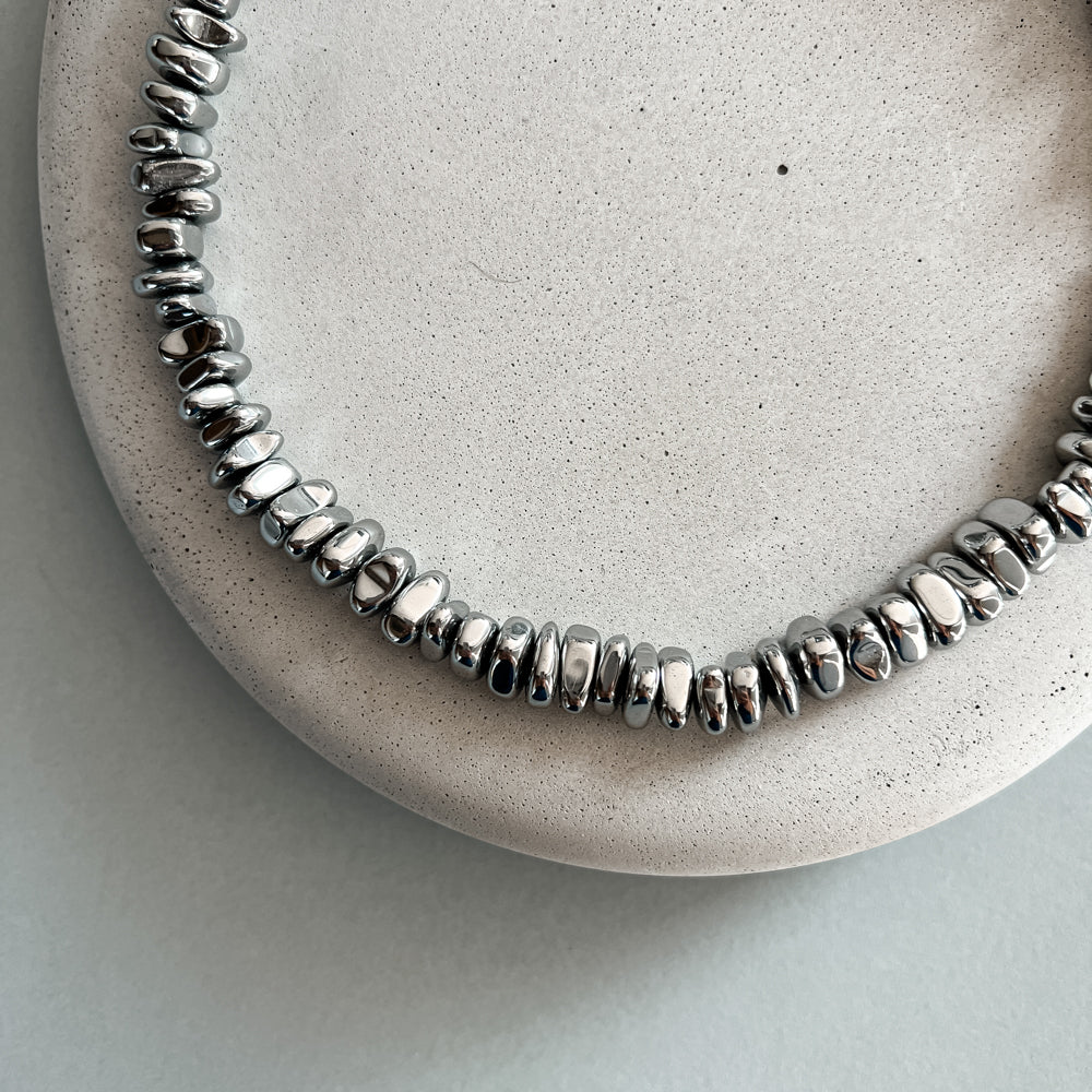 Modern hematite necklace