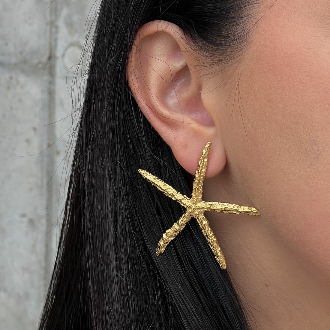 Gold colour sea star earrings