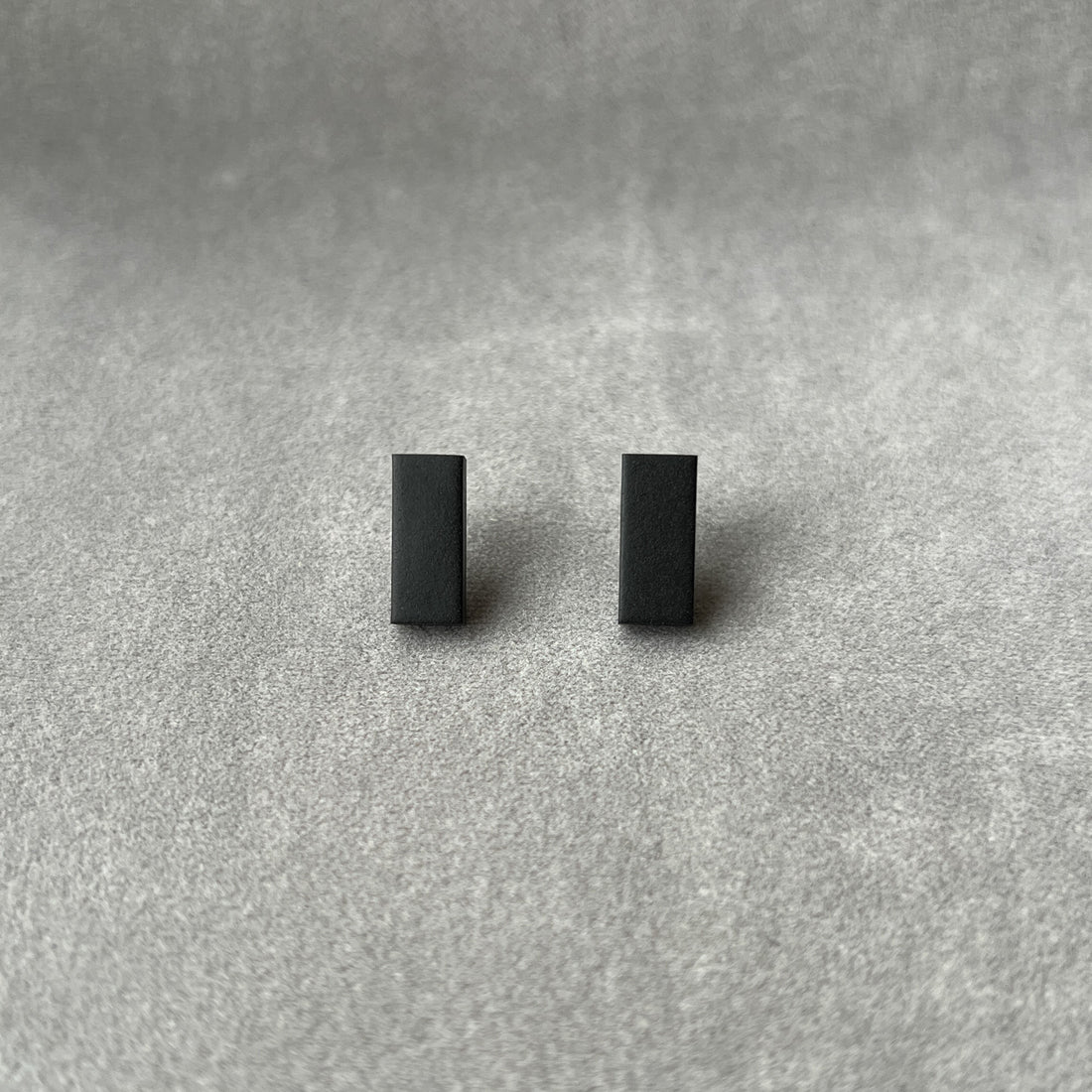 Stud Earrings - Bricks (Black)