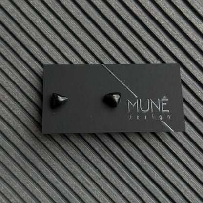 Tiny Stud Earrings - Triangles_Black