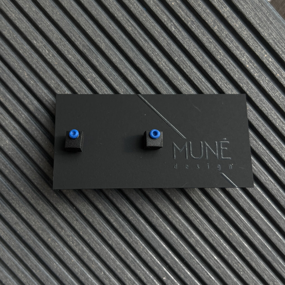 Maži rankų darbo auskariukai | Ellie