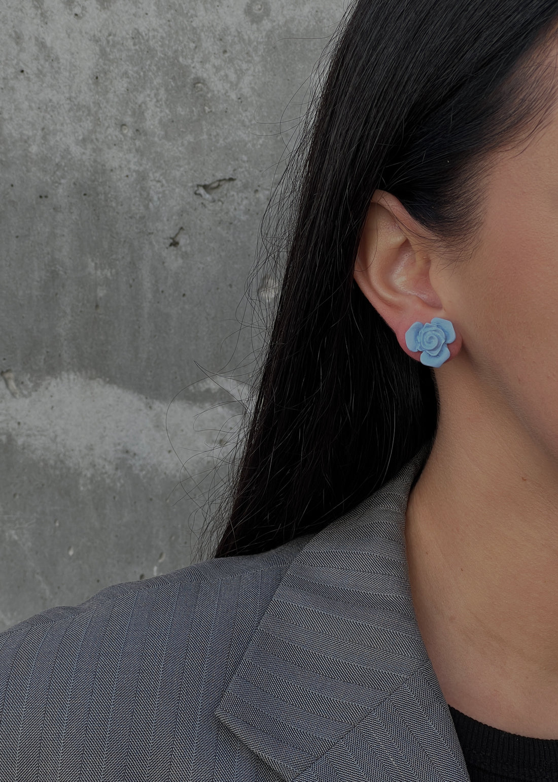 Stud earrings | Roses_blue