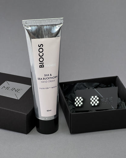 Rinkinys: Natūralus rankų kremas ir auskarai Chessboard