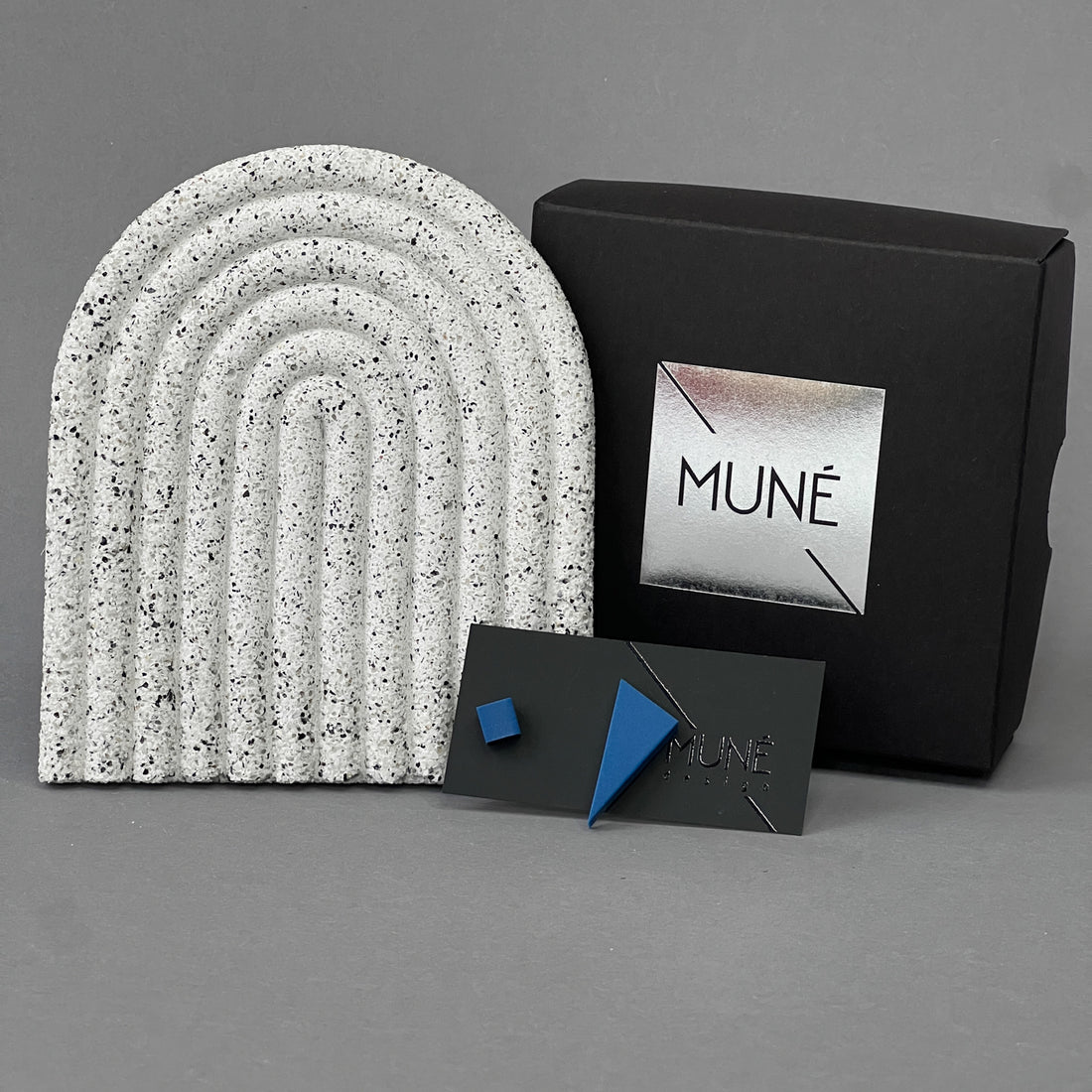 Rinkinys: auskarai - S_Blue ir padėkliukas_white