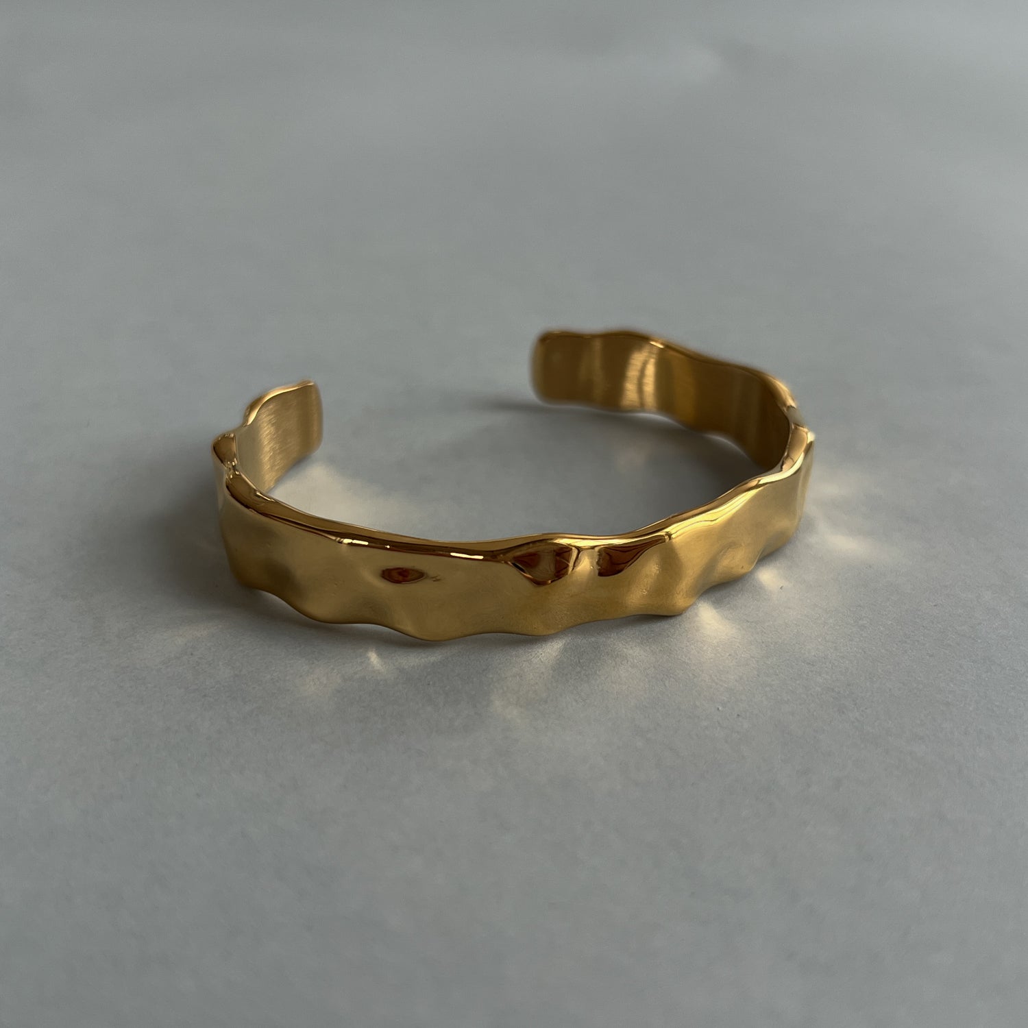 Modern open bracelet