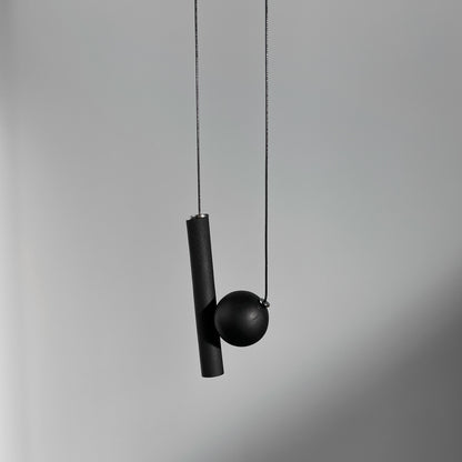 Modernus kaklo papuošalas - Io_black