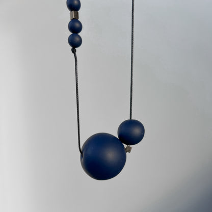 Modernus kaklo papuošalas - Oo_navyblue -