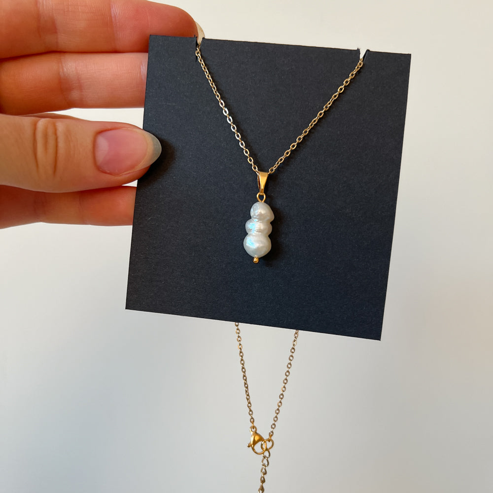 River pearl chain necklace