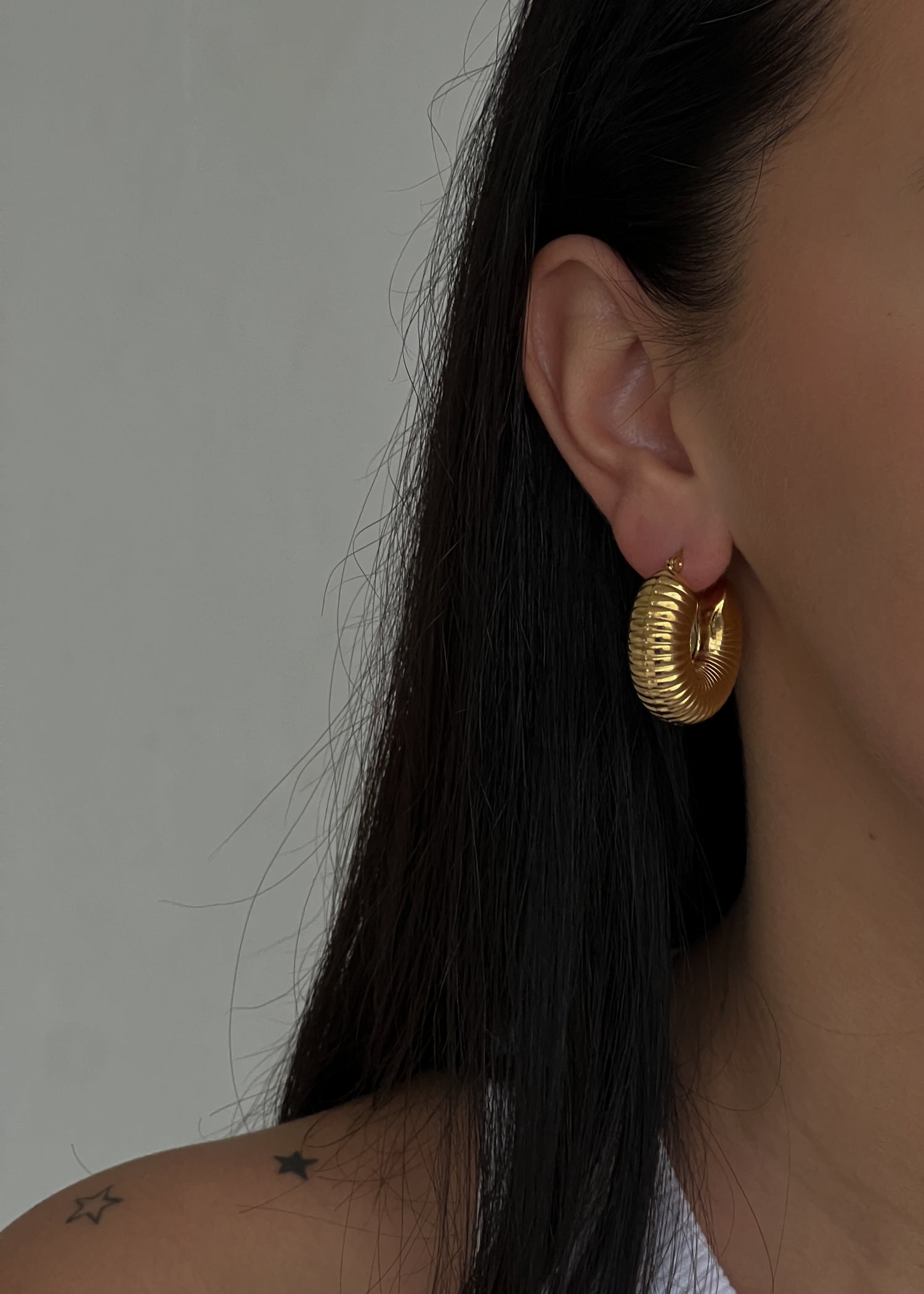 Gold colour lightweight hollow hoops