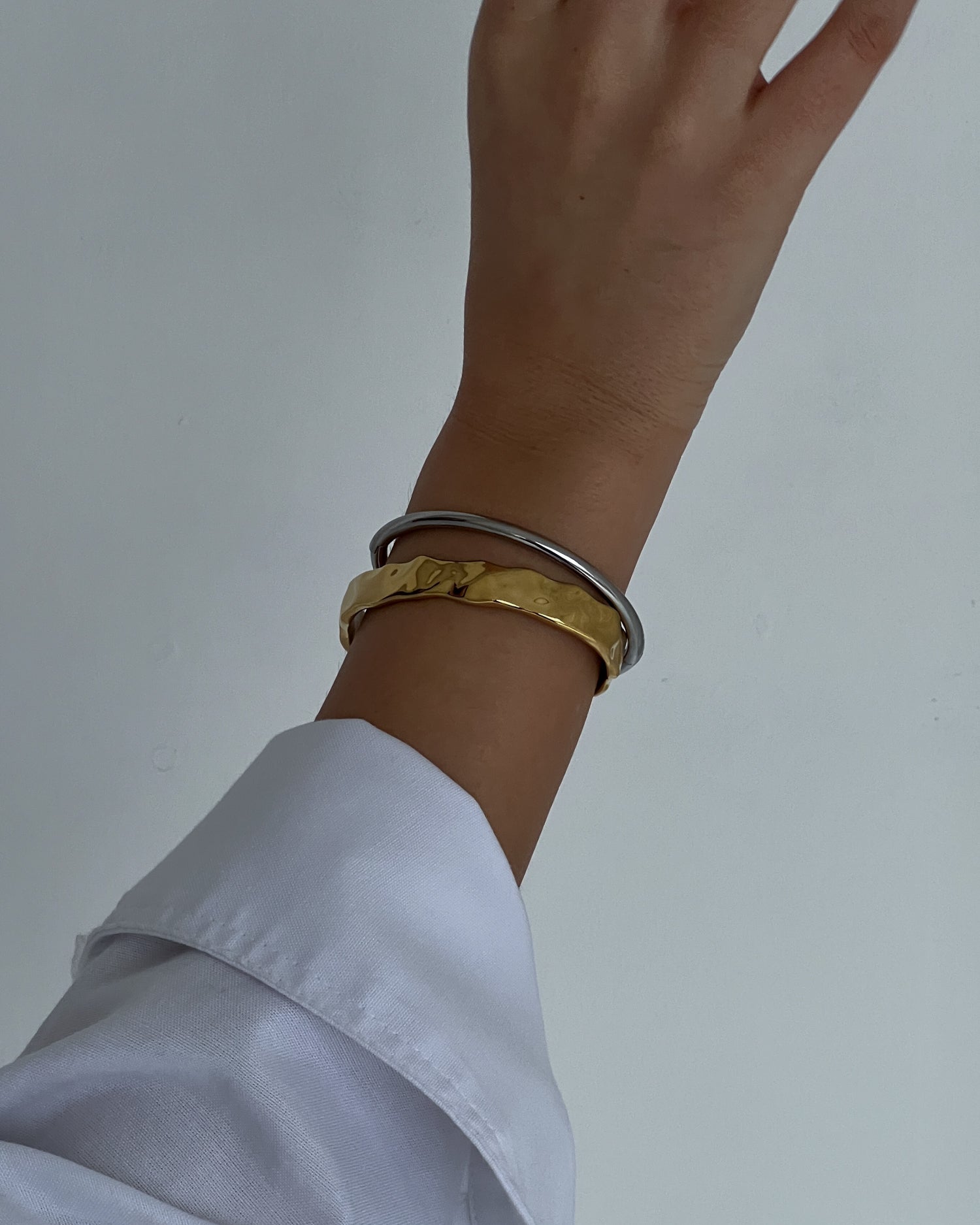 Modern bracelet