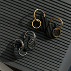 Auksinės spalvos auskarai - rinkutės _Black - MUNÉ