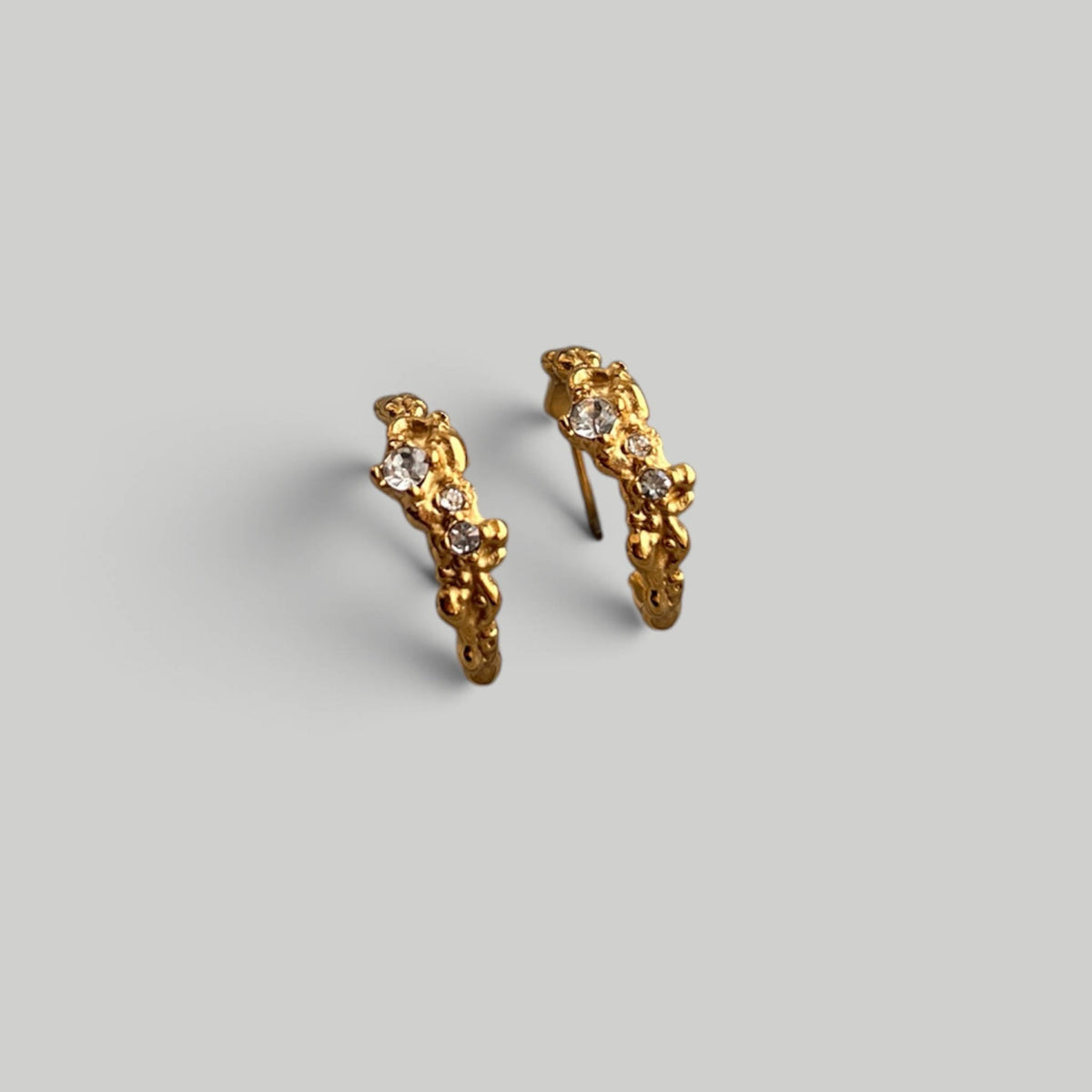 Auskarai „Golden Spark Hoops“ - MUNÉ
