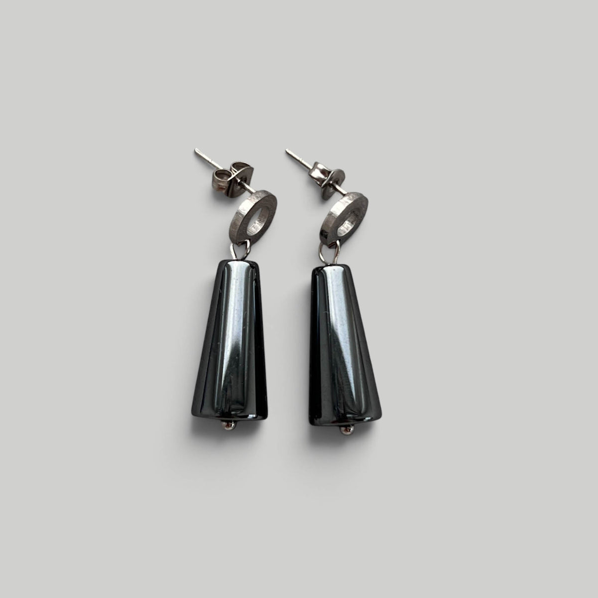 Auskarai "Hematite Drop" - MUNÉ