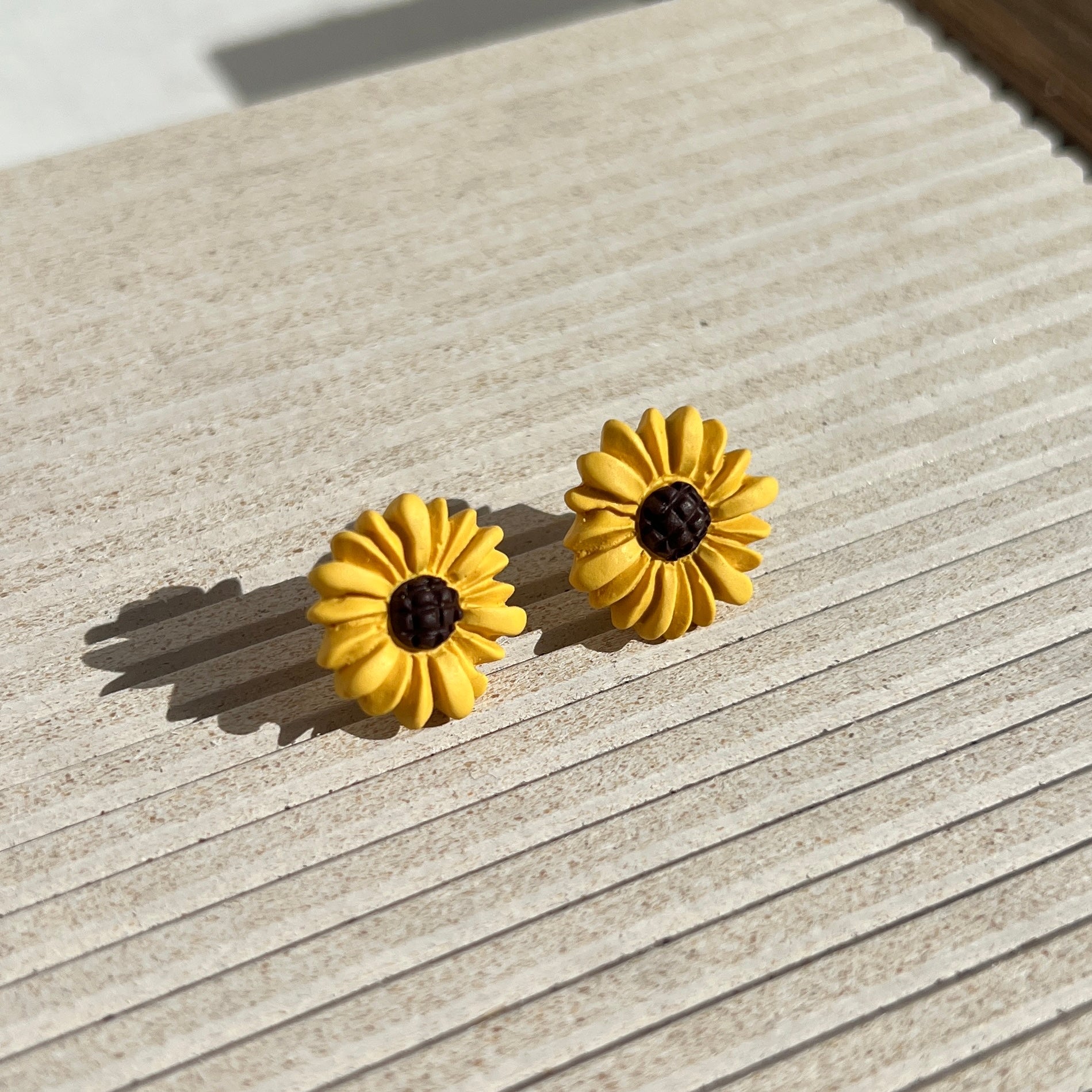 Auskarai "Saulėgrąžos" - MUNÉ