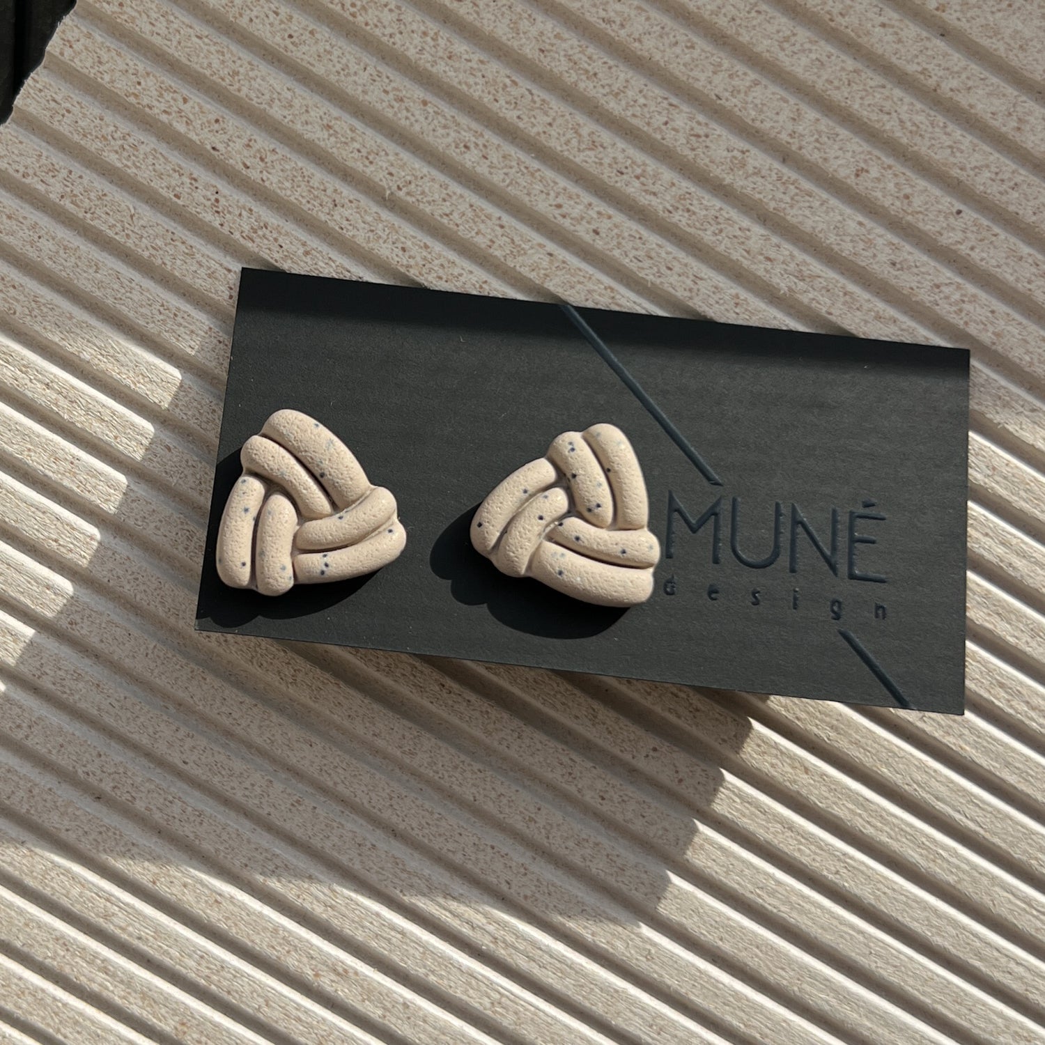 Auskarai | Sea shell_sand - MUNÉ