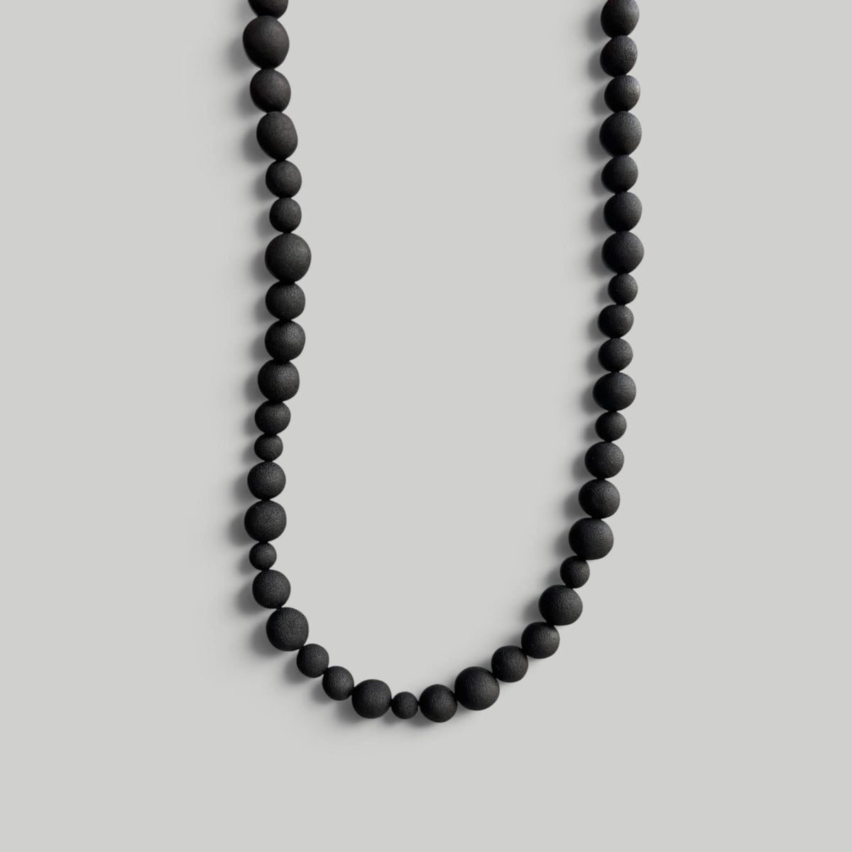 Kaklo papuošalas "Black balance" - MUNÉ