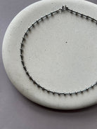 Minimalistinis hematito vėrinys - MUNÉ