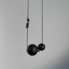 Minimalistinis modernus kaklo papuošalas Oo_black - MUNÉ