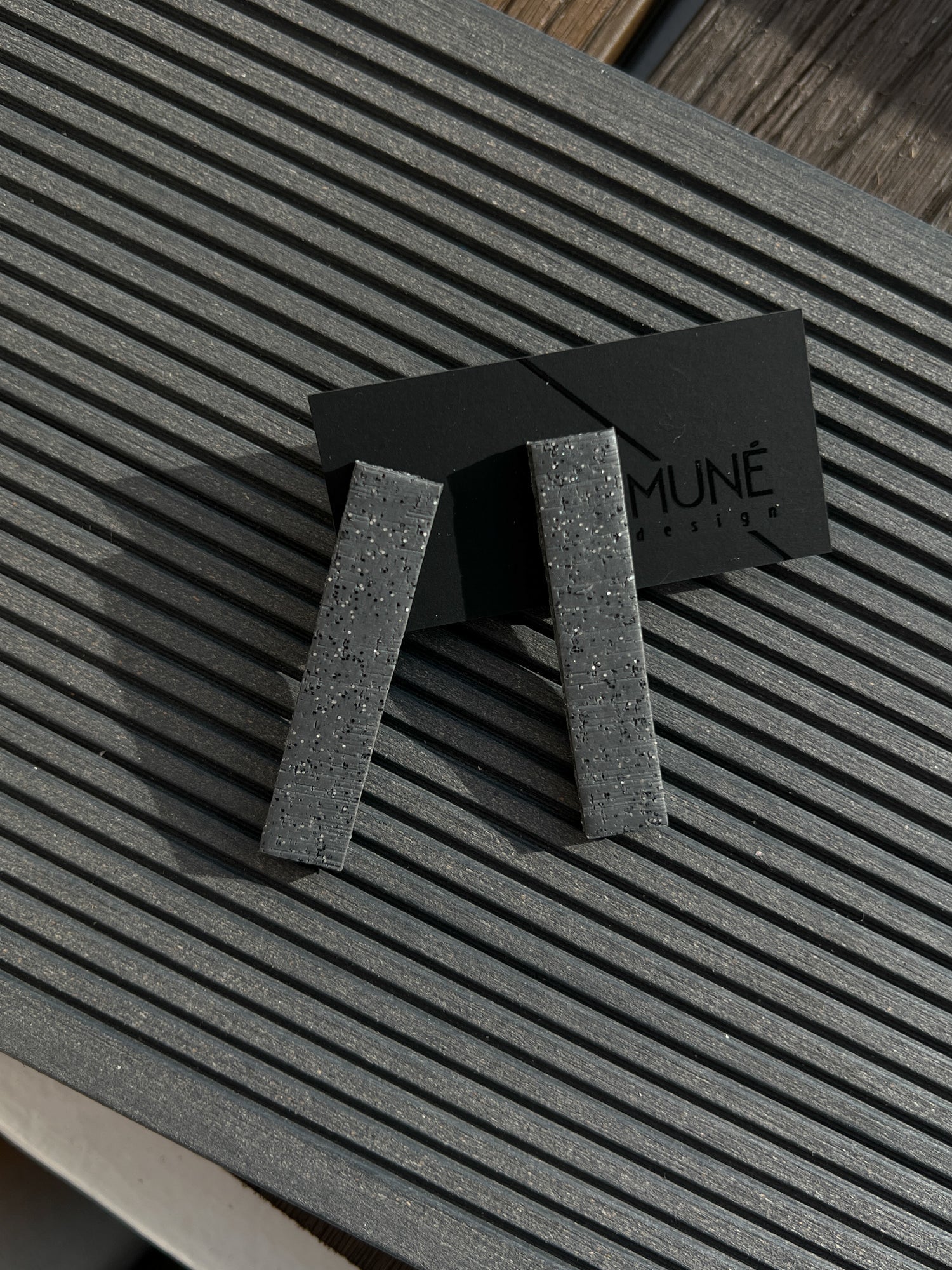 Modernūs auskarai _Concrete - MUNÉ