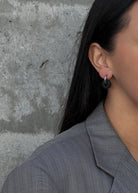 Nerūdijančio plieno auskarai - rinkutės _Black - MUNÉ