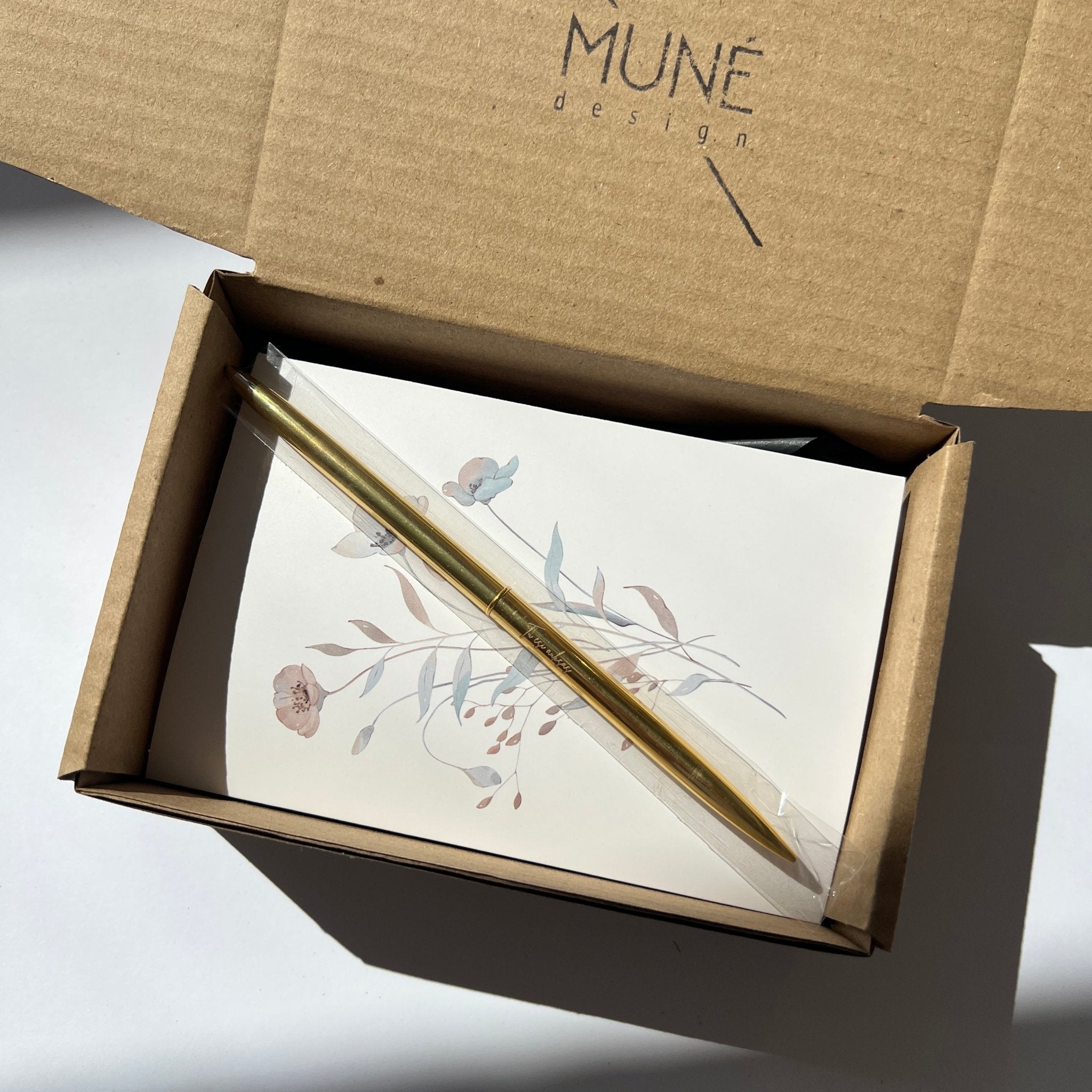 Paversk užsakymą ypatinga dovana ✨Atvirukas su tavo sveikinimu ir rašiklis "Tu esi auksas" - MUNÉ