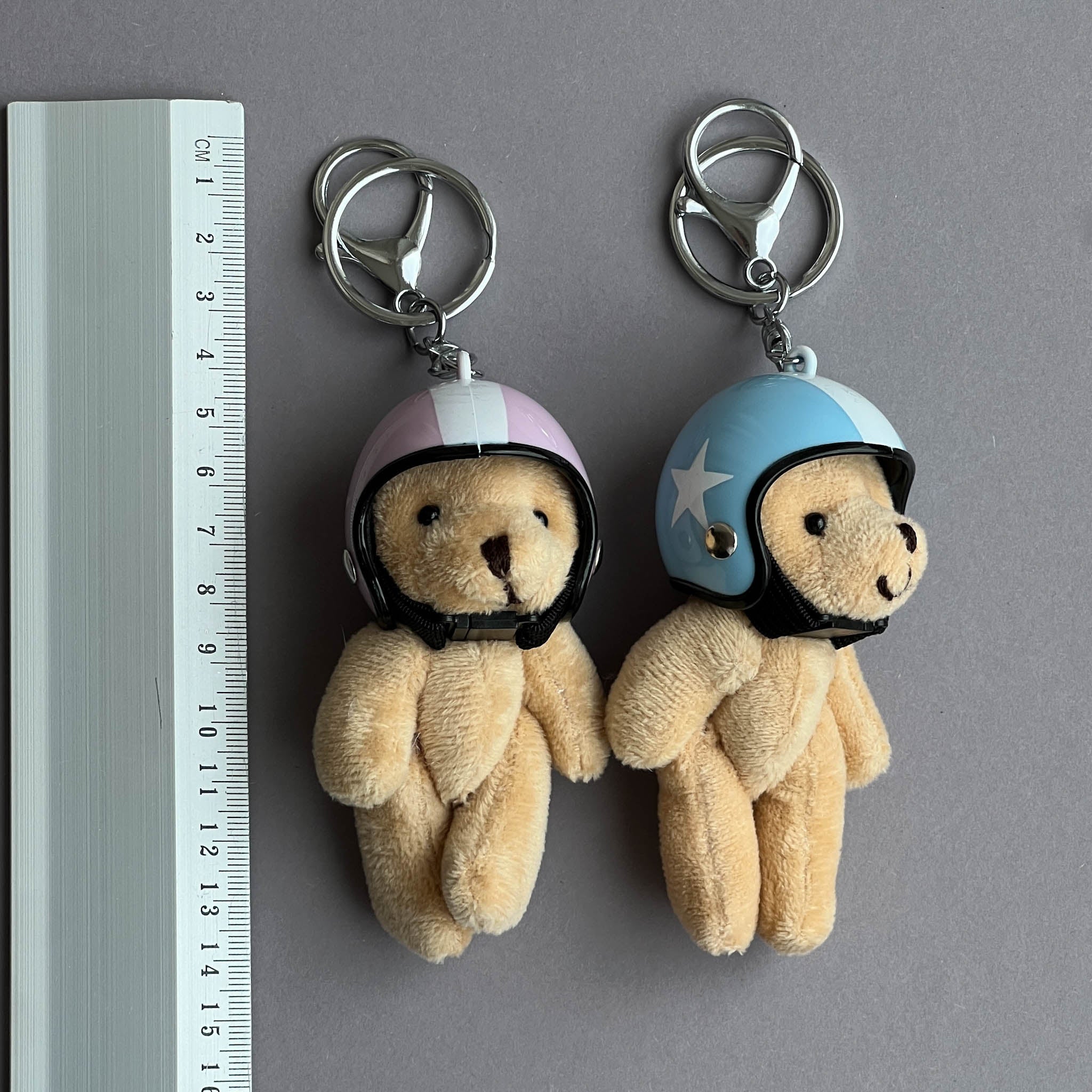 Rankinės pakabukas (charmas) - MUNÉ