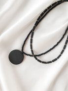 Kaklo papuošalas _Black moon - MUNÉ