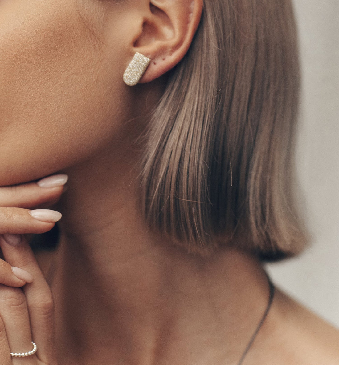 Post earrings Olivia_gold